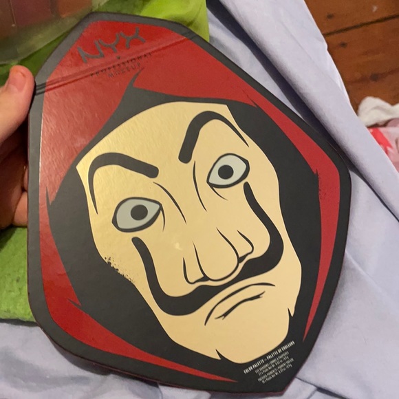 COPY - Whole money heist set